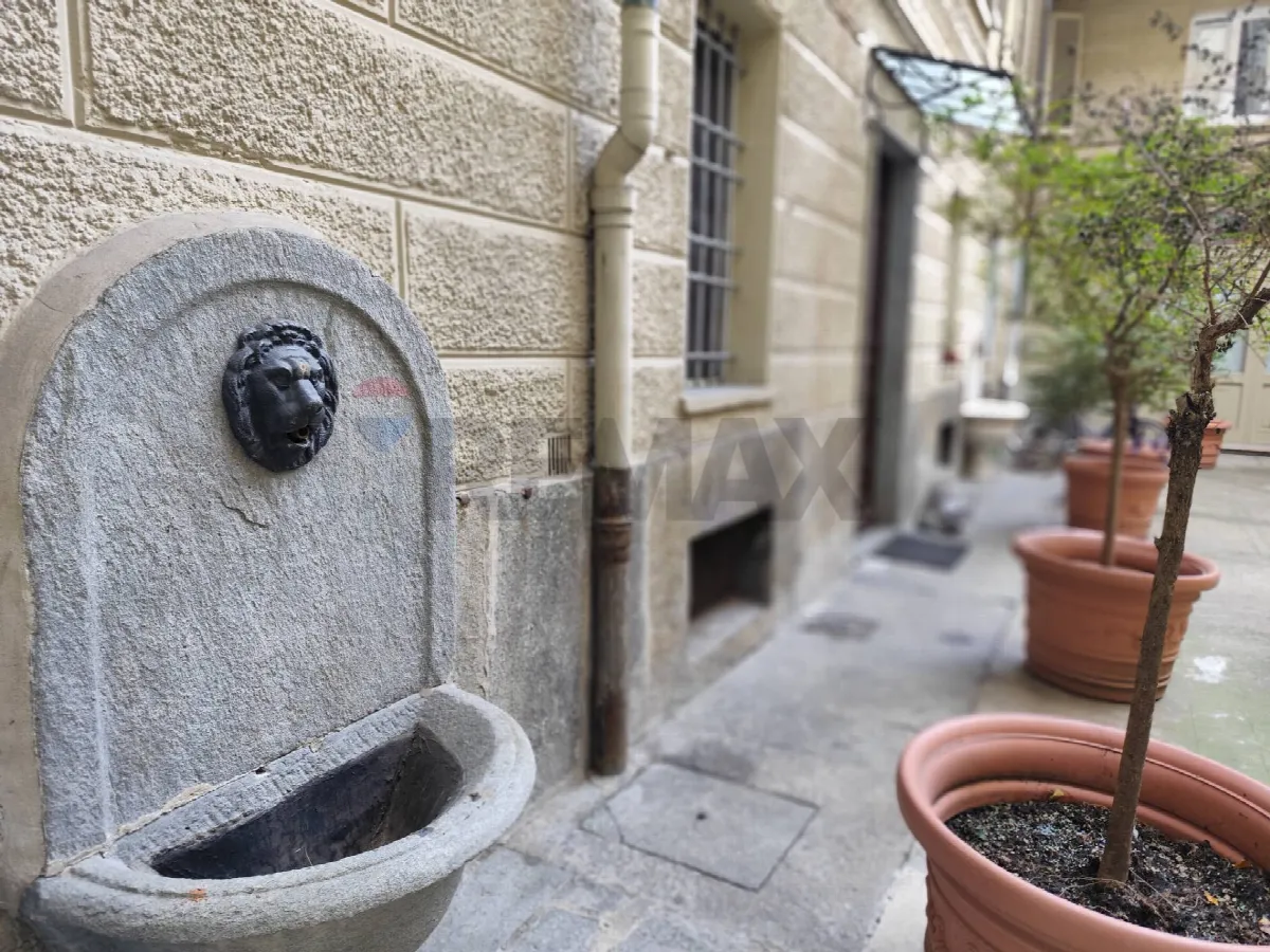 Appartamento in vendita a Torino, Centro - foto 4