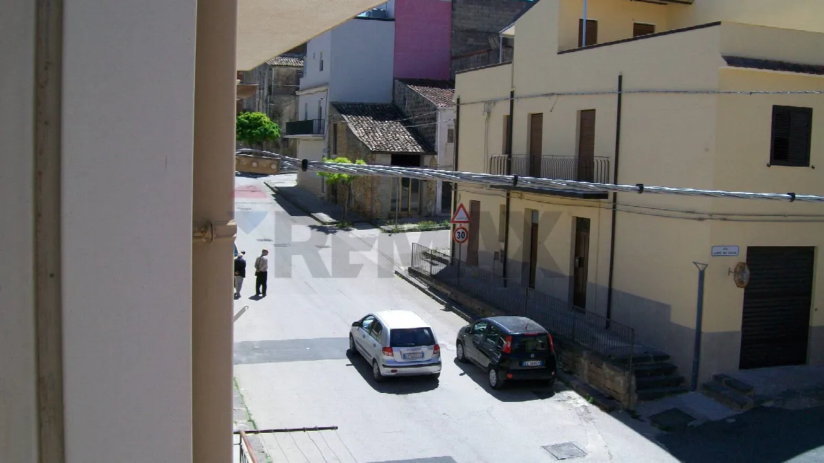Appartamento in vendita a Mirabella Imbaccari - foto 2