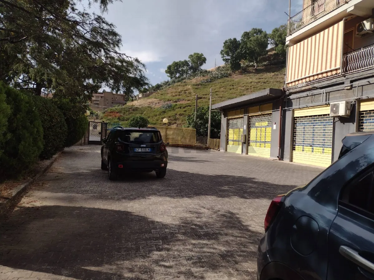 Appartamento in vendita a Mirabella Imbaccari - foto 2