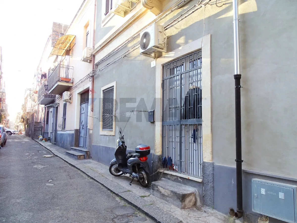 Appartamento in vendita a Catania, Piazza Palestro - foto 1