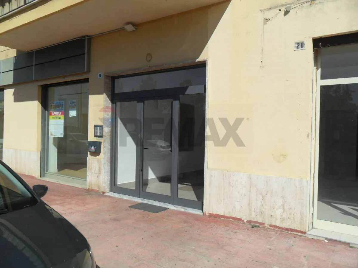 Appartamento in vendita a Caltanissetta, Zona Alta - foto 1