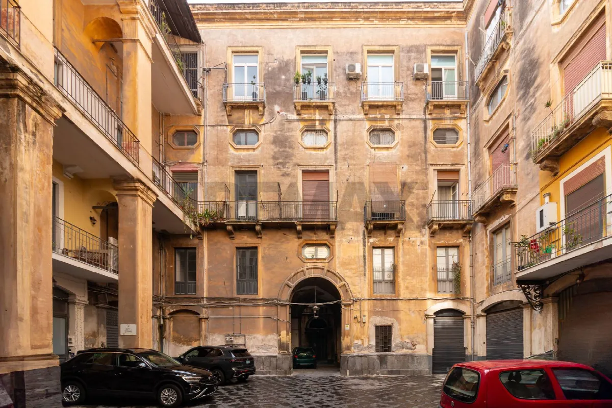 Appartamento in vendita a Catania, Centro Storico - foto 2