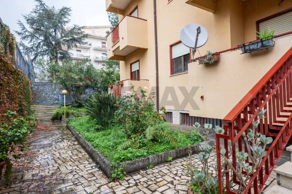 Appartamento in vendita a Francavilla di Sicilia - foto 3