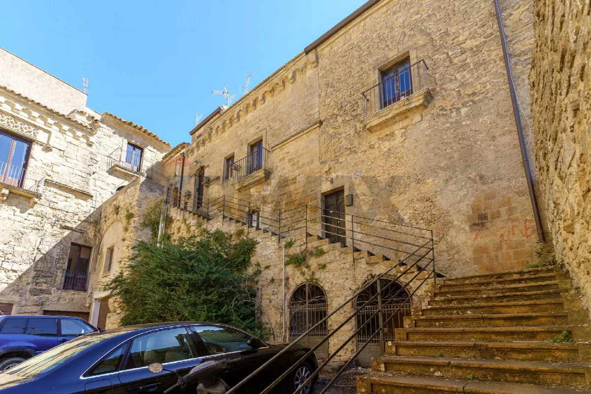 Appartamento in vendita a Enna, Centro storico - zona centrale - foto 4