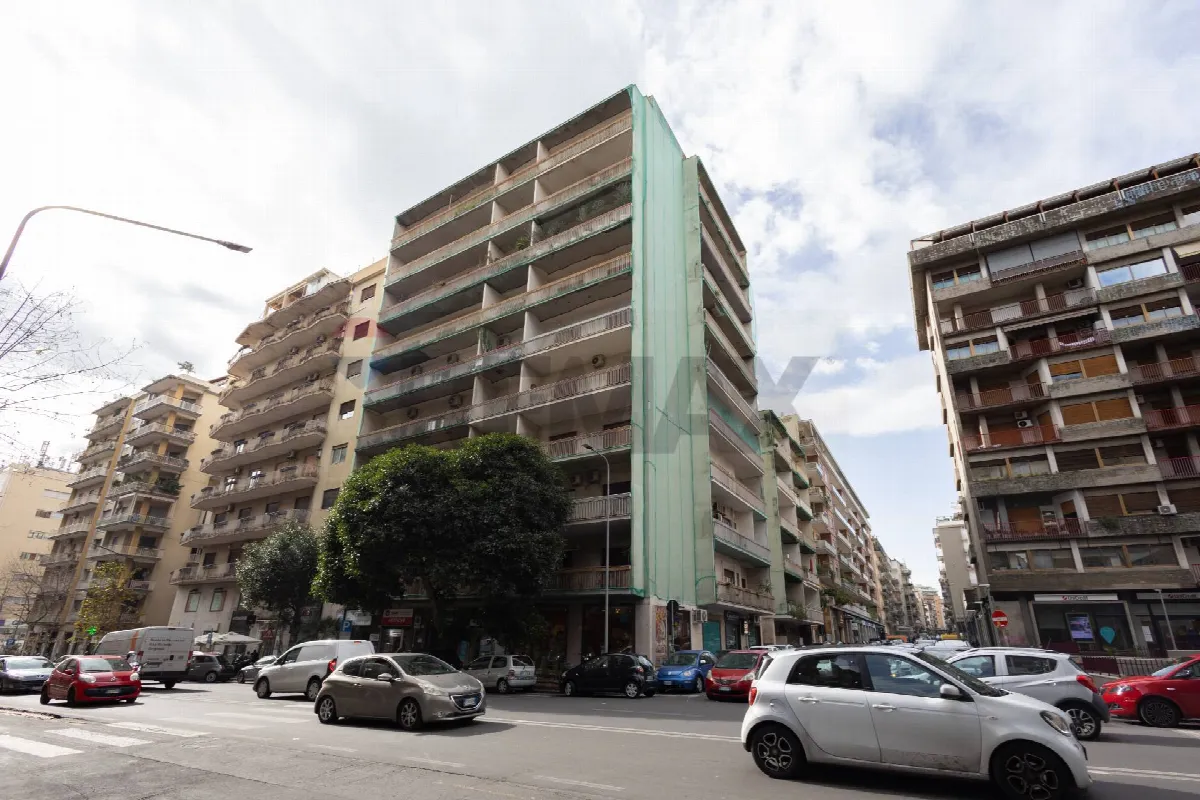 Appartamento in vendita a Catania, C.so Italia - via Leopardi - foto 1
