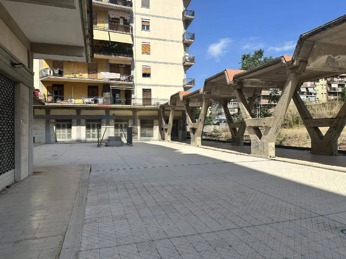 Altro in vendita a Catania, Vincenzo Giuffrida - foto 3