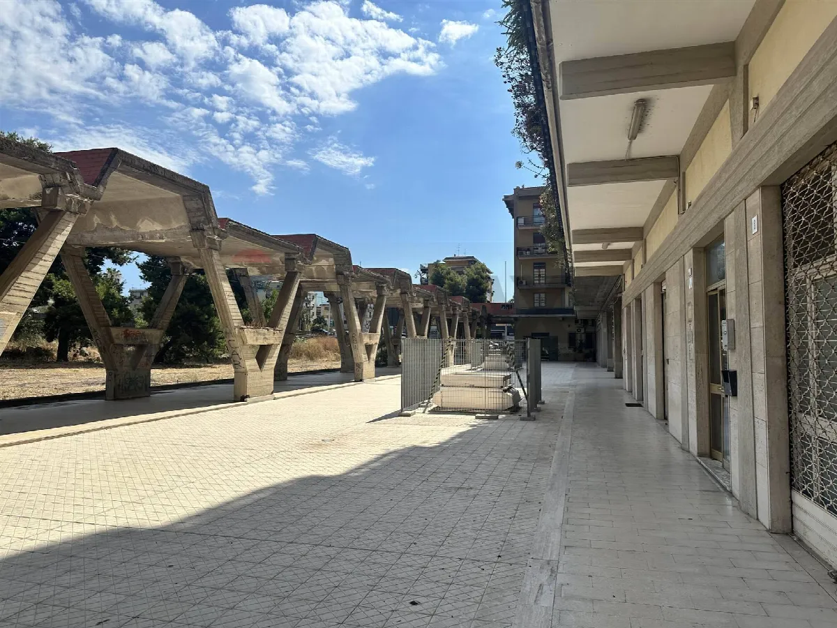 Altro in vendita a Catania, Vincenzo Giuffrida - foto 2
