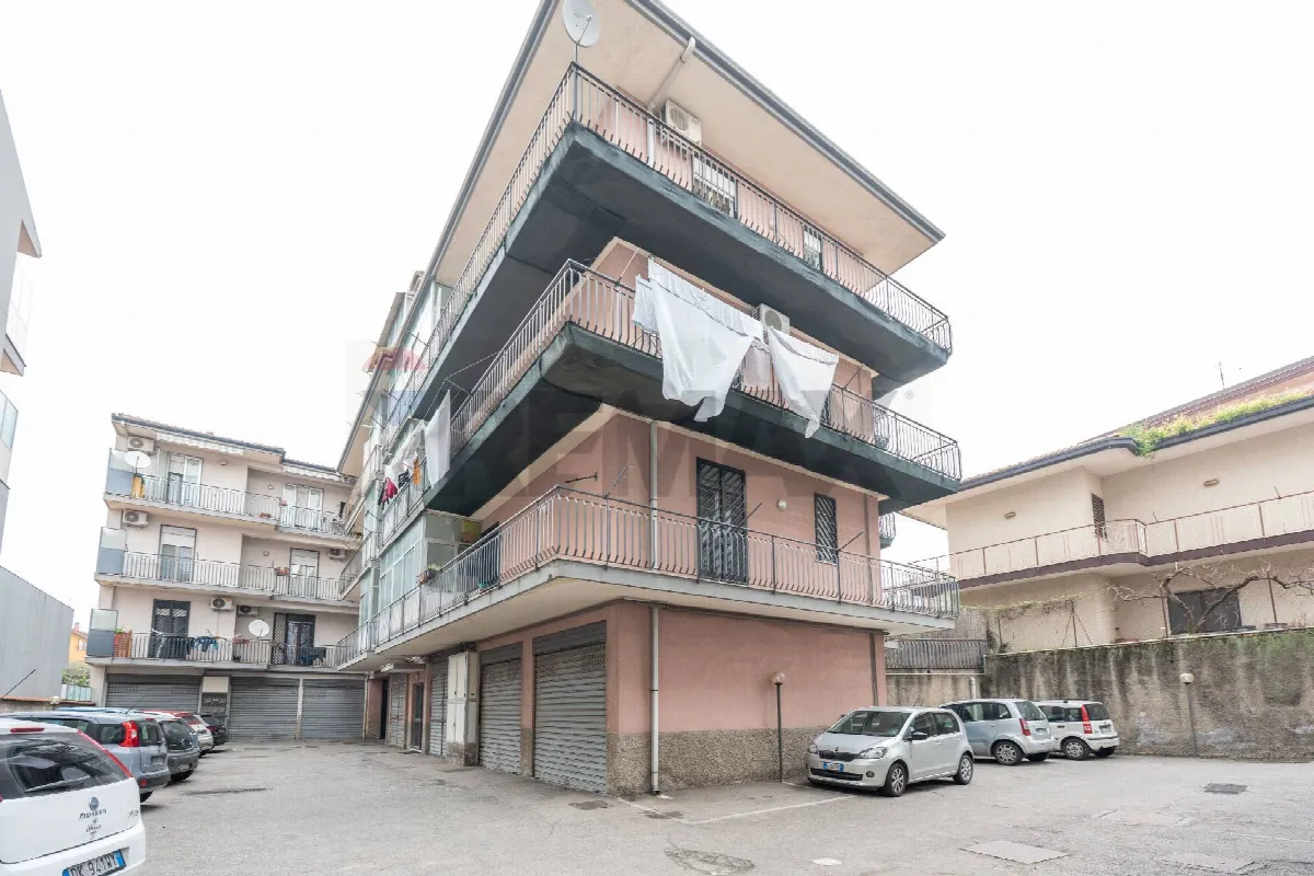 Appartamento in vendita a Aci Sant'Antonio, Santa Maria La Stella - foto 4