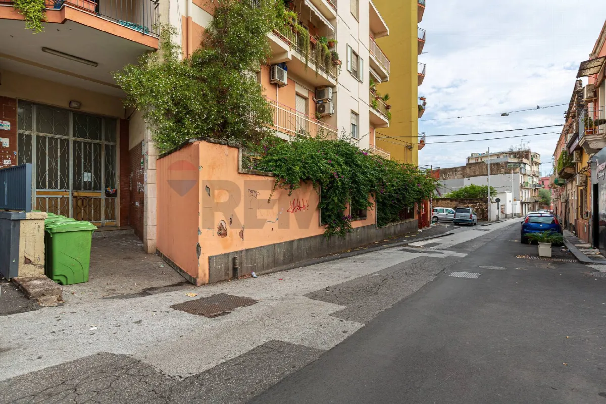Appartamento in vendita a Catania, Viale Rapisardi - foto 4