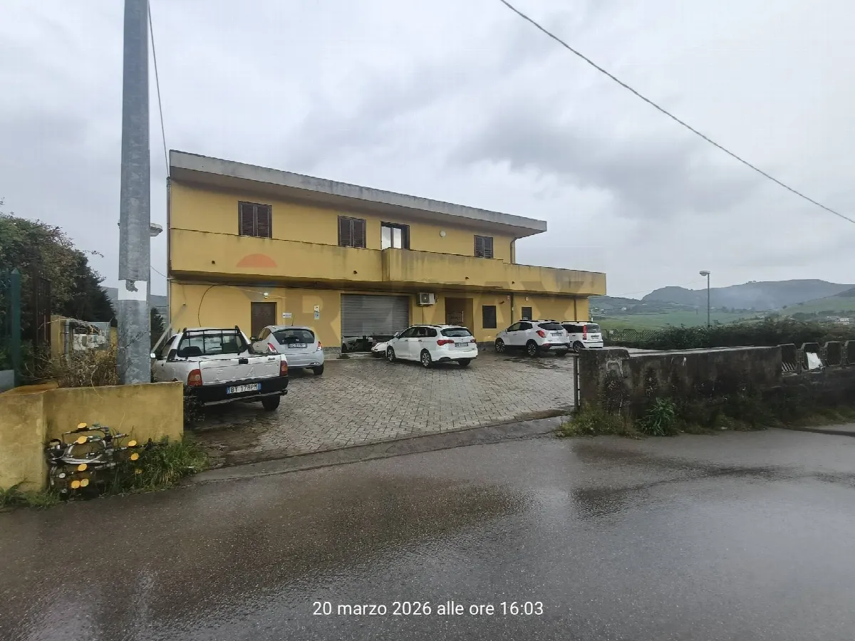 Appartamento in vendita a Enna, Enna Bassa periferia - foto 1