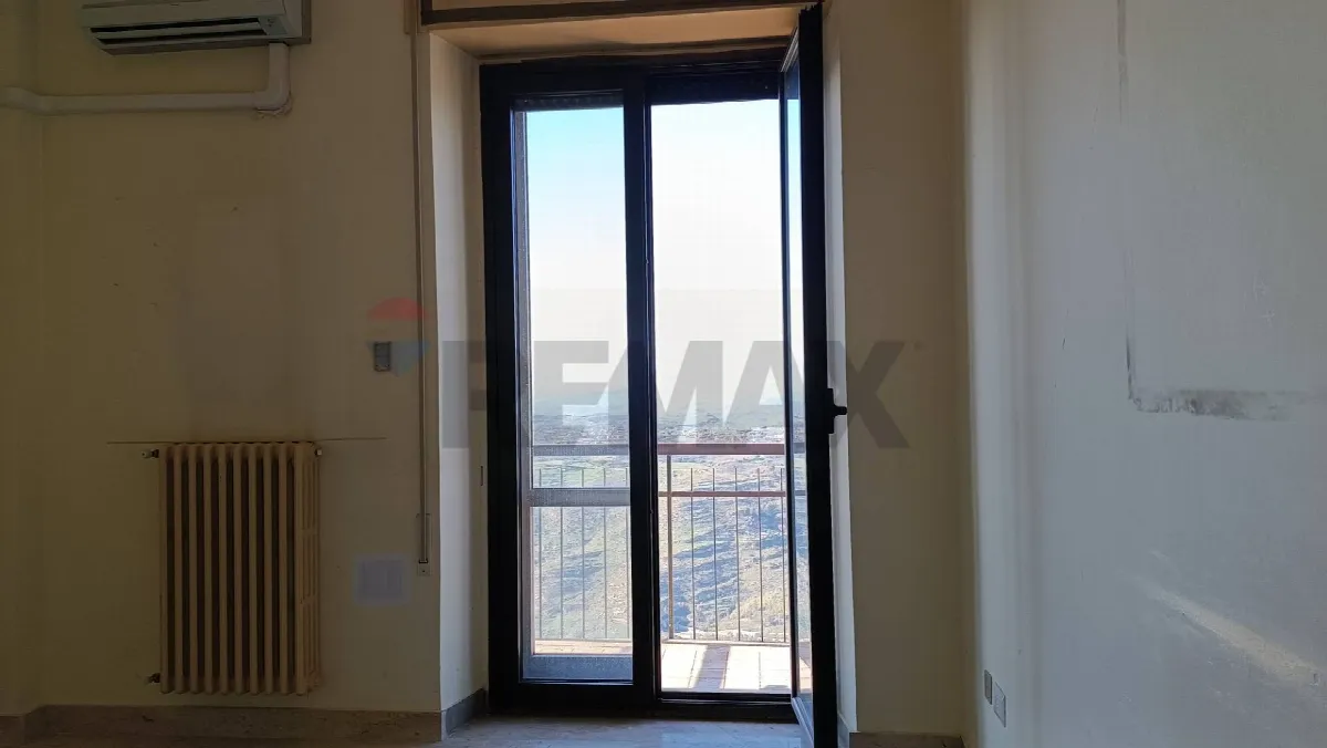 Appartamento in vendita a Enna, Centro storico - zona centrale - foto 2