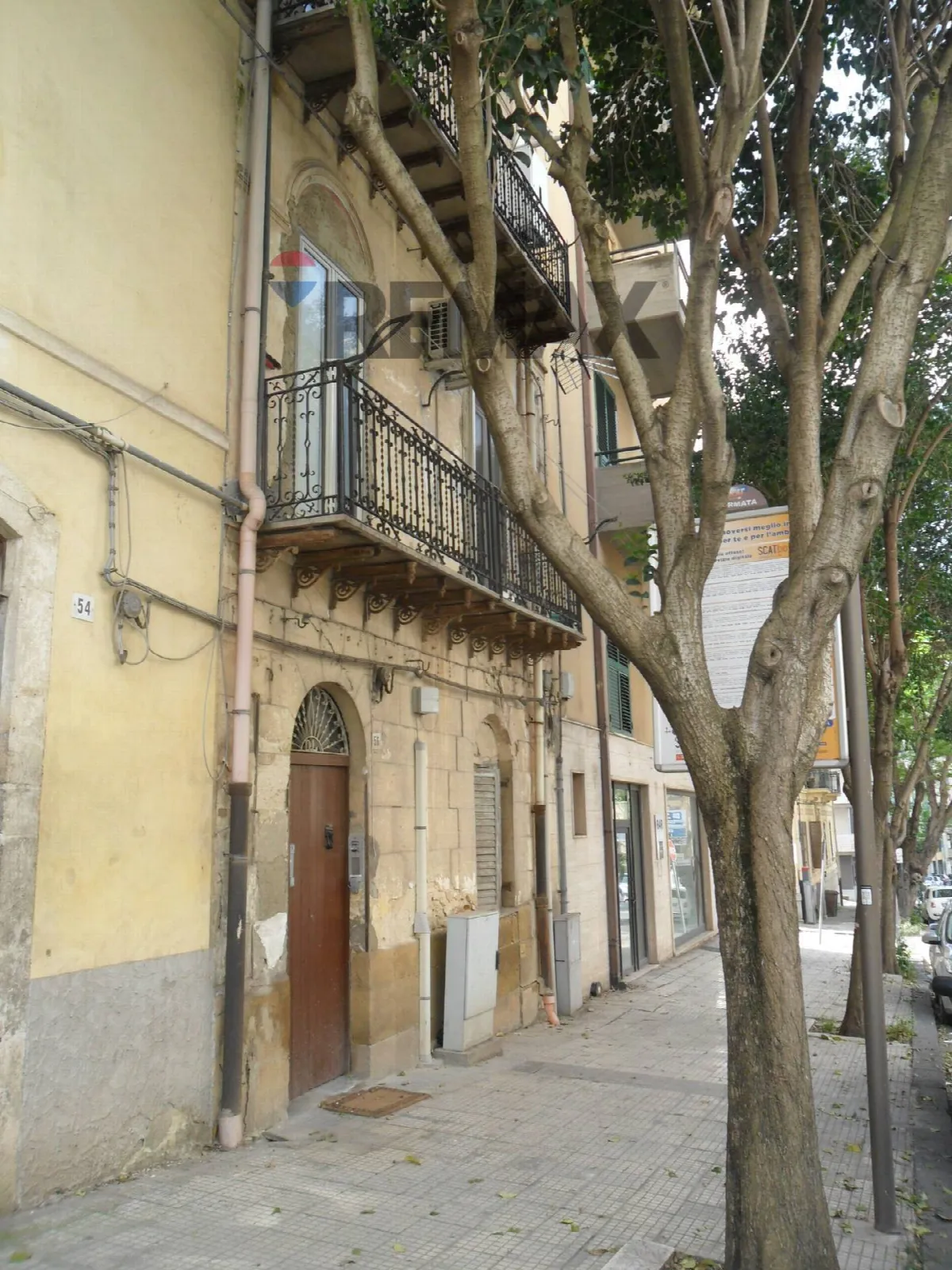 Appartamento in vendita a Caltanissetta, Zona Stazione - foto 2