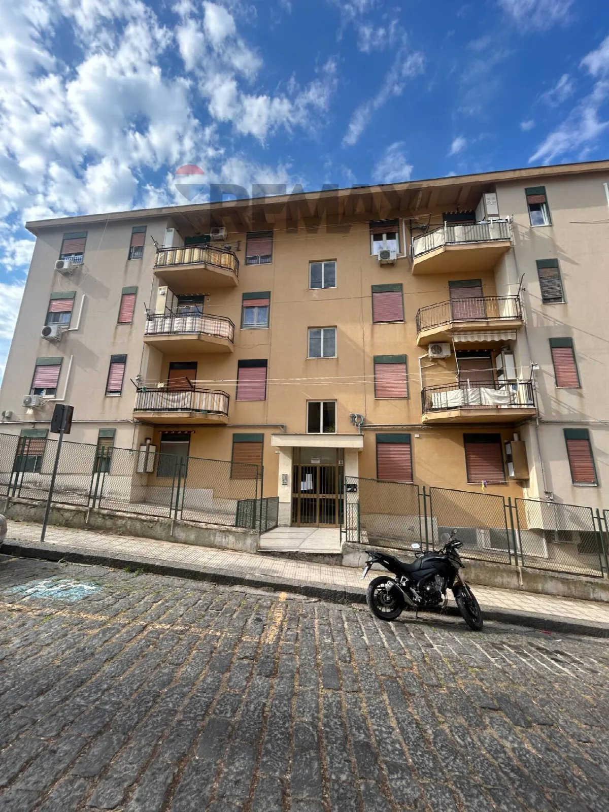 Appartamento in vendita a Caltanissetta, Zona Alta - foto 1