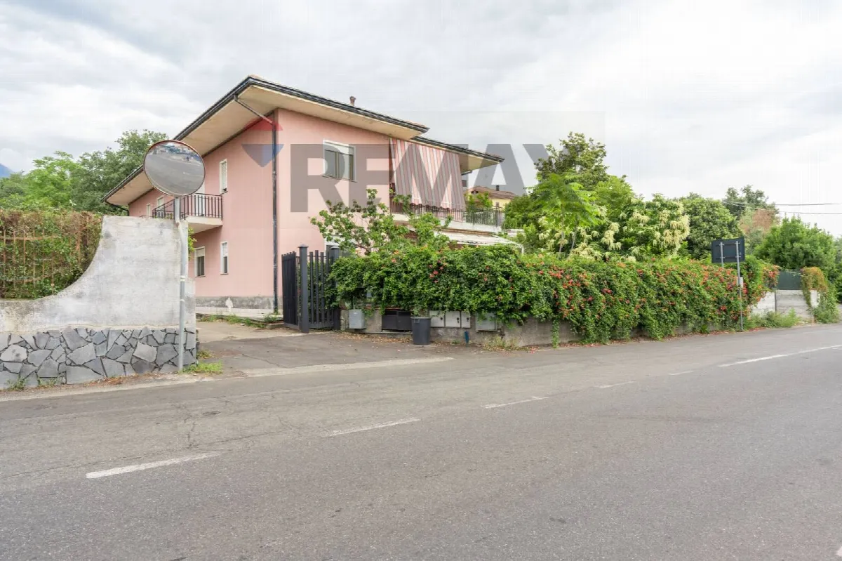 Appartamento in vendita a Zafferana Etnea, Fleri - foto 1