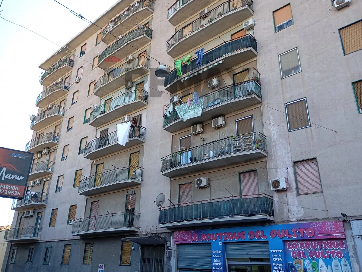 Appartamento in vendita a Catania, Viale Rapisardi - foto 1
