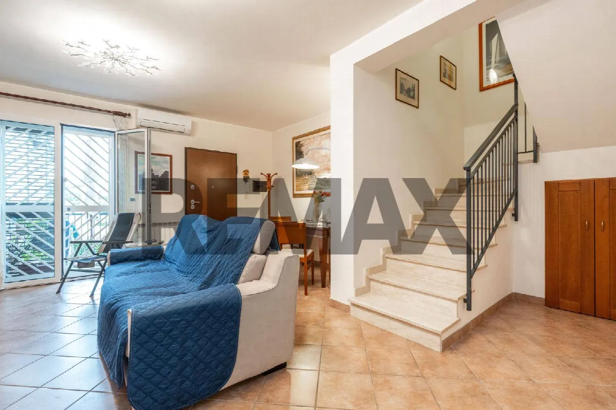 Appartamento in vendita a San Giovanni la Punta, Trappeto - foto 2