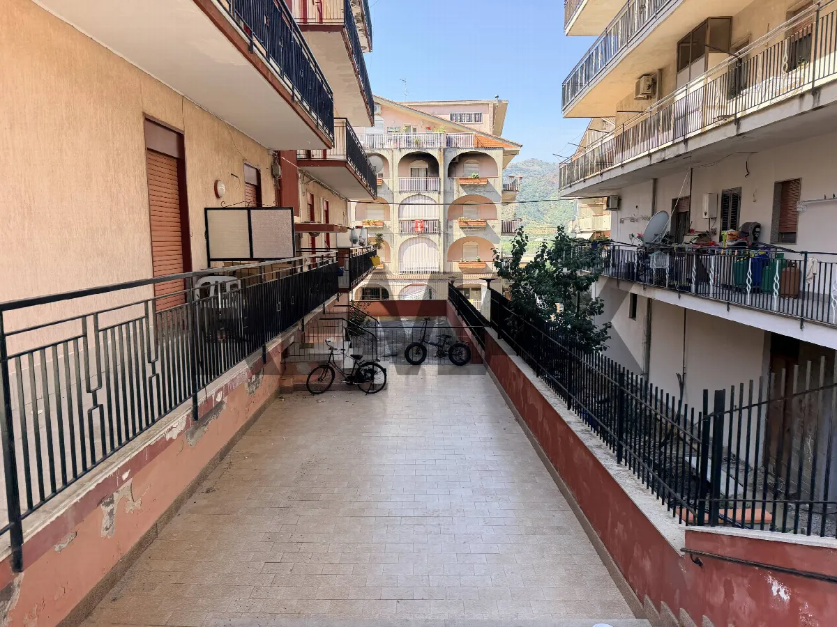 Appartamento in vendita a Gaggi - foto 2