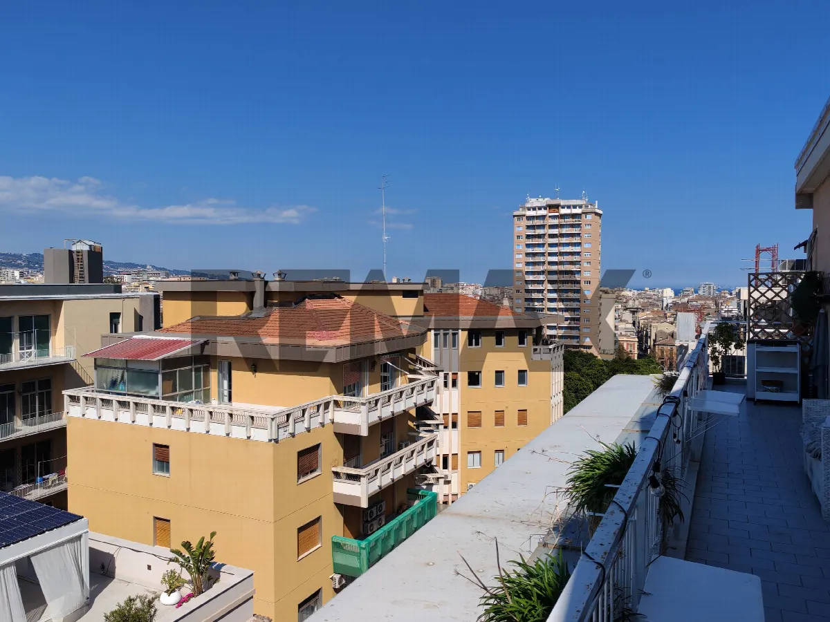 Appartamento in vendita a Catania, Villa Bellini - foto 3