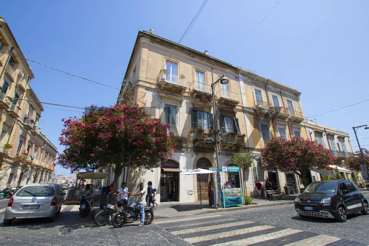 Appartamento in vendita a Siracusa, Umberto - foto 1
