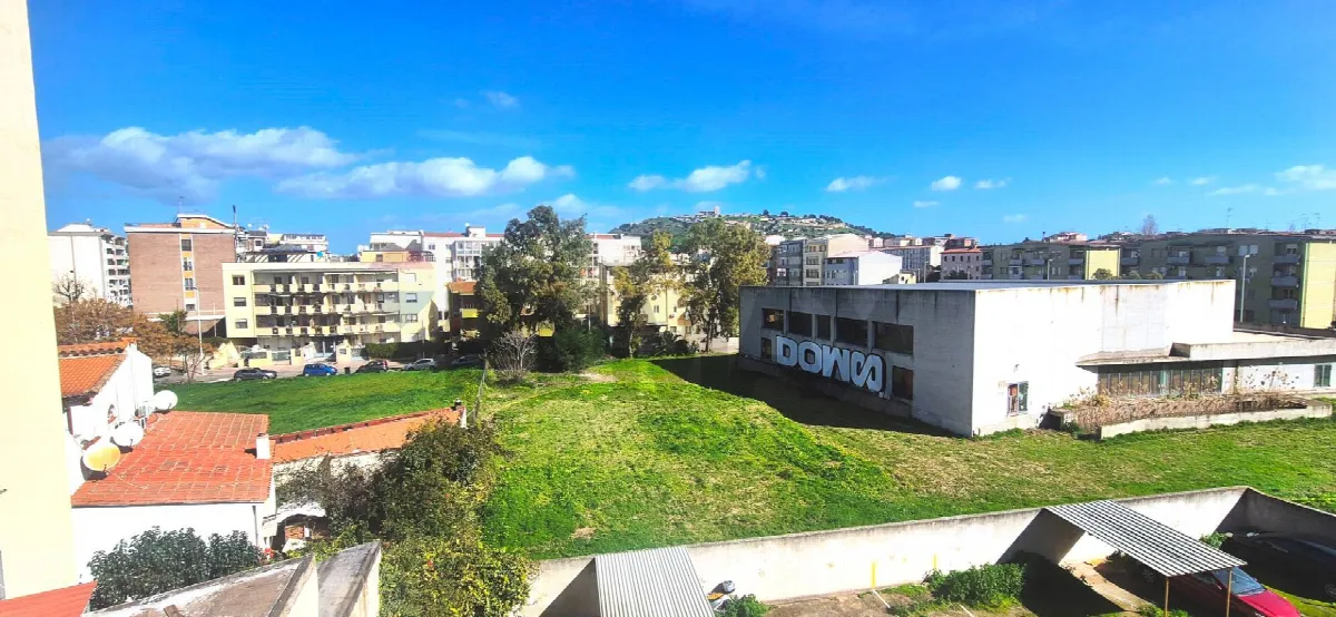 Appartamento in vendita a Cagliari, Is Mirrionis - foto 1