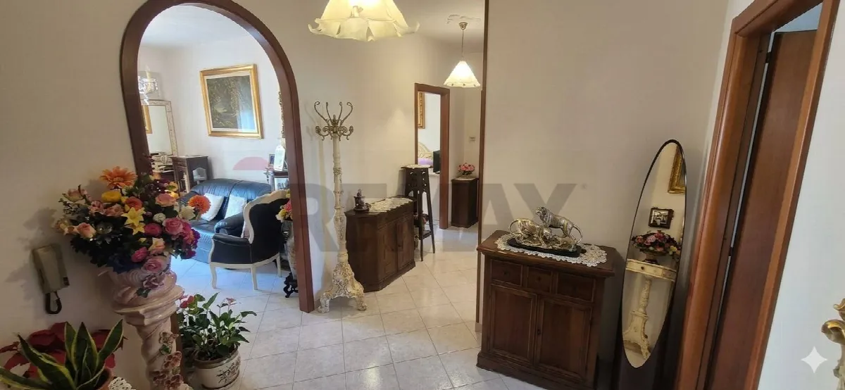 Appartamento in vendita a Cagliari, Is Mirrionis - foto 2