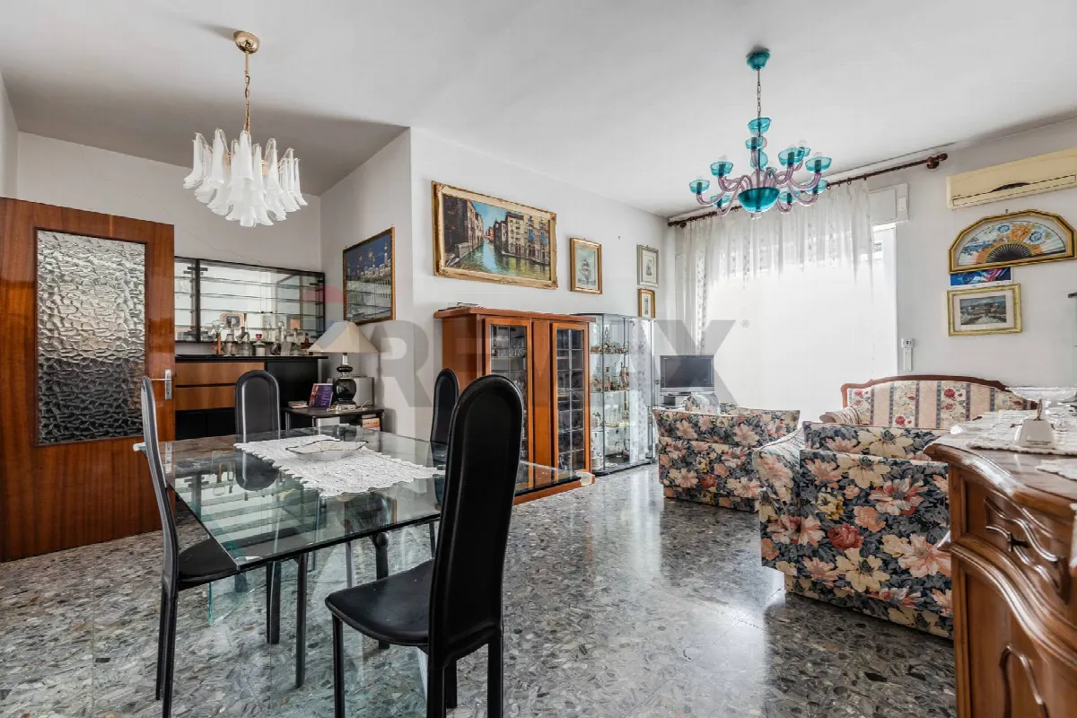 Appartamento in vendita a Cagliari, La Vega - foto 1