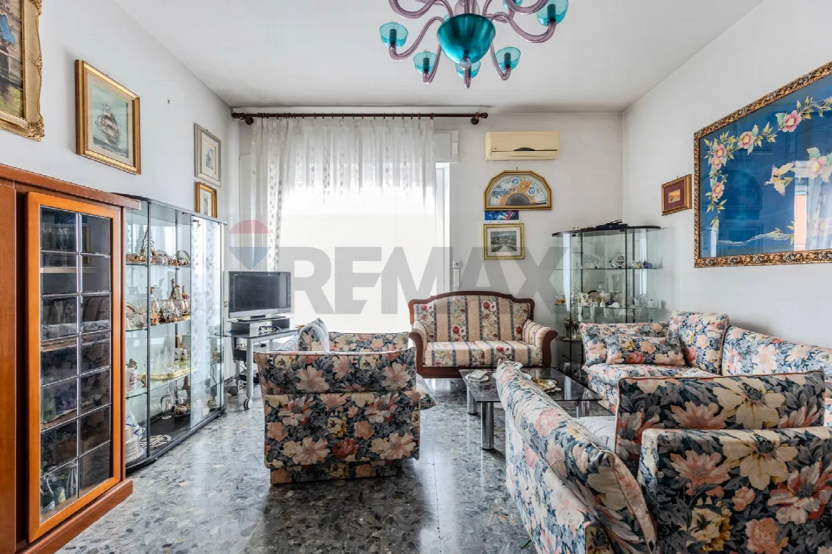 Appartamento in vendita a Cagliari, La Vega - foto 2