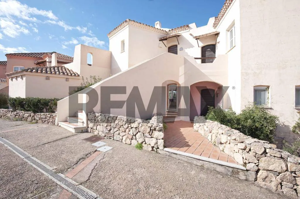 Appartamento in vendita a Trinità d'Agultu e Vignola, Cala Rossa - foto 1