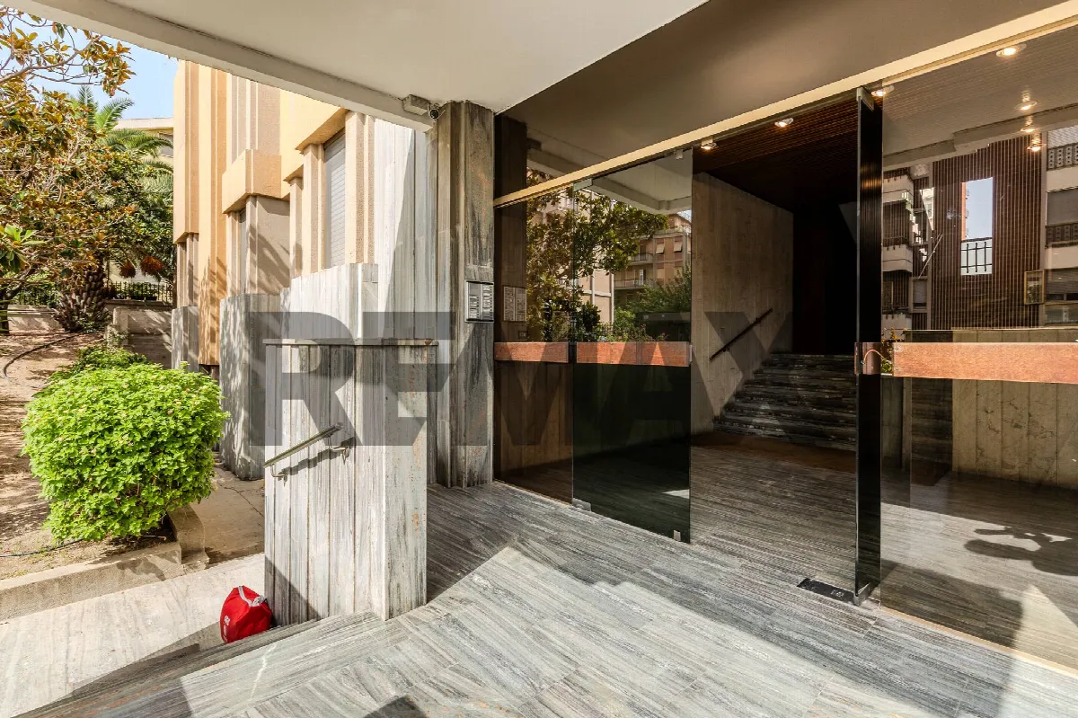 Appartamento in vendita a Cagliari, San Benedetto - foto 3
