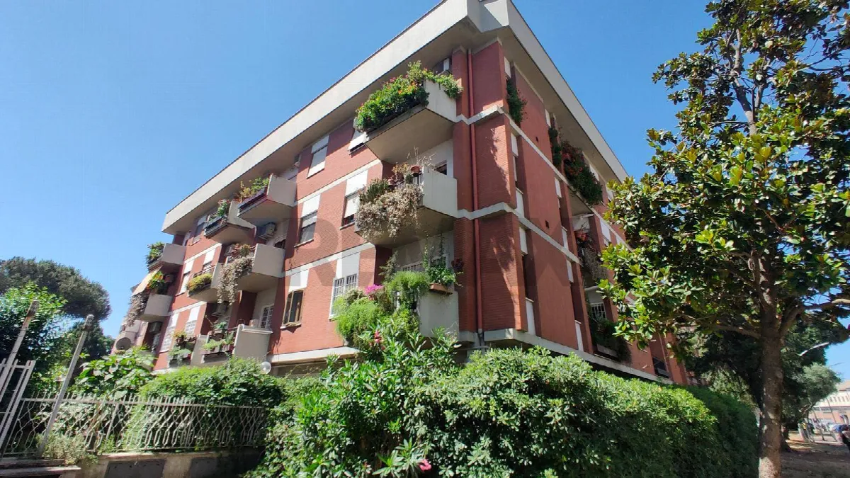 Appartamento in vendita a Roma, Spinaceto - foto 1