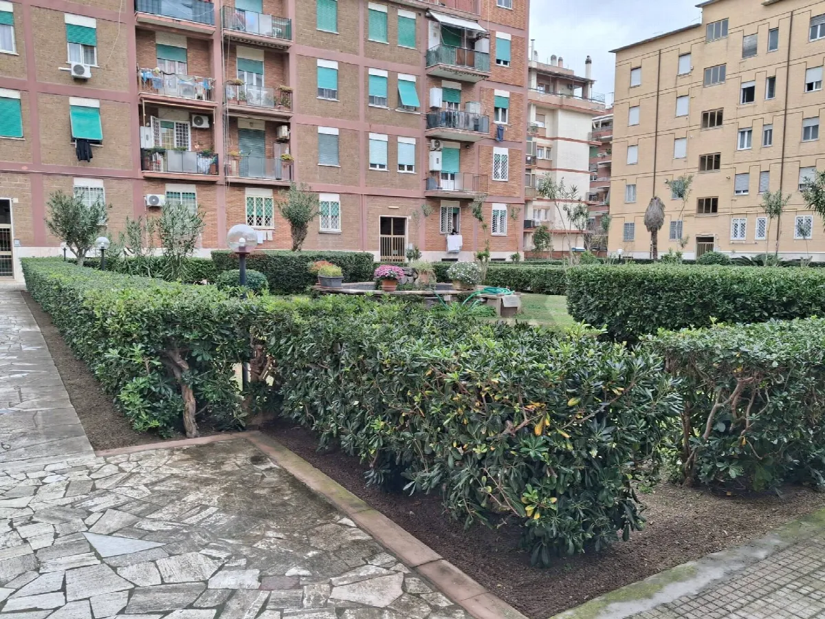 Appartamento in vendita a Roma, Ostia - foto 1