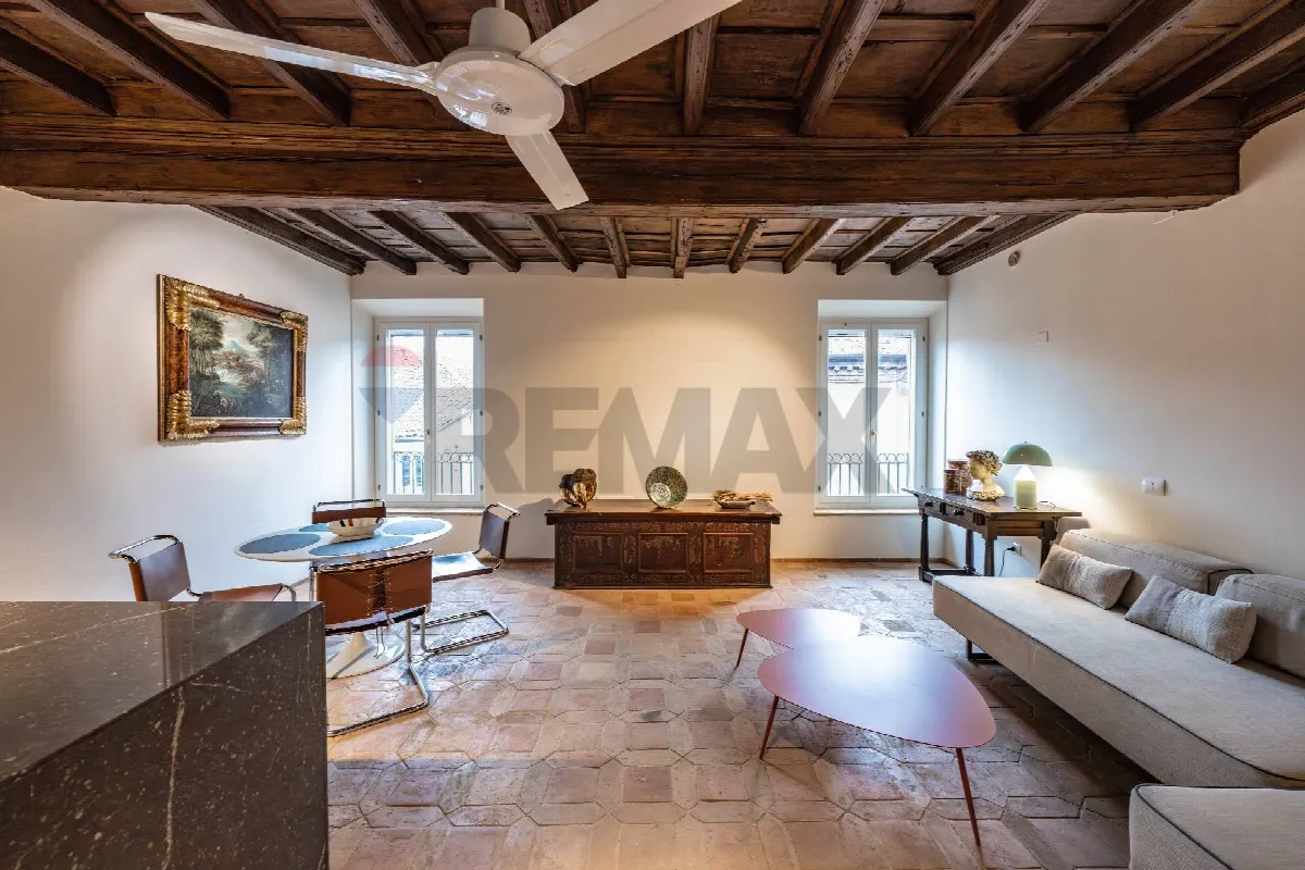 Appartamento in vendita a Ferrara, Centro storico - foto 1