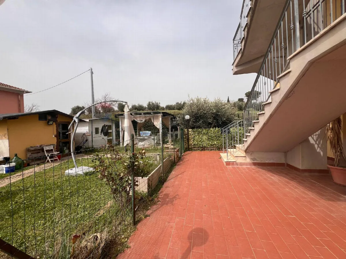 Appartamento in vendita a Castellina Marittima, Le Badie - foto 1