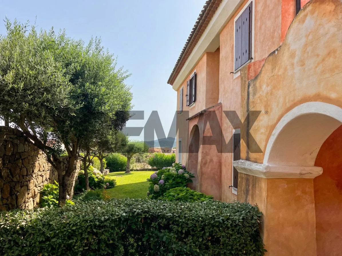 Appartamento in vendita a Arzachena, Cannigione - foto 1
