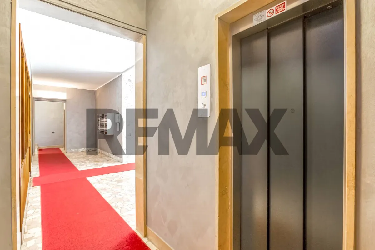 Appartamento in vendita a Milano, Corsica - foto 2