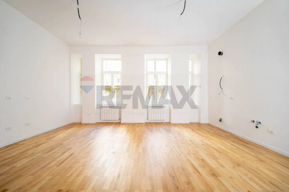 Appartamento in vendita a Trieste, Centro - foto 2