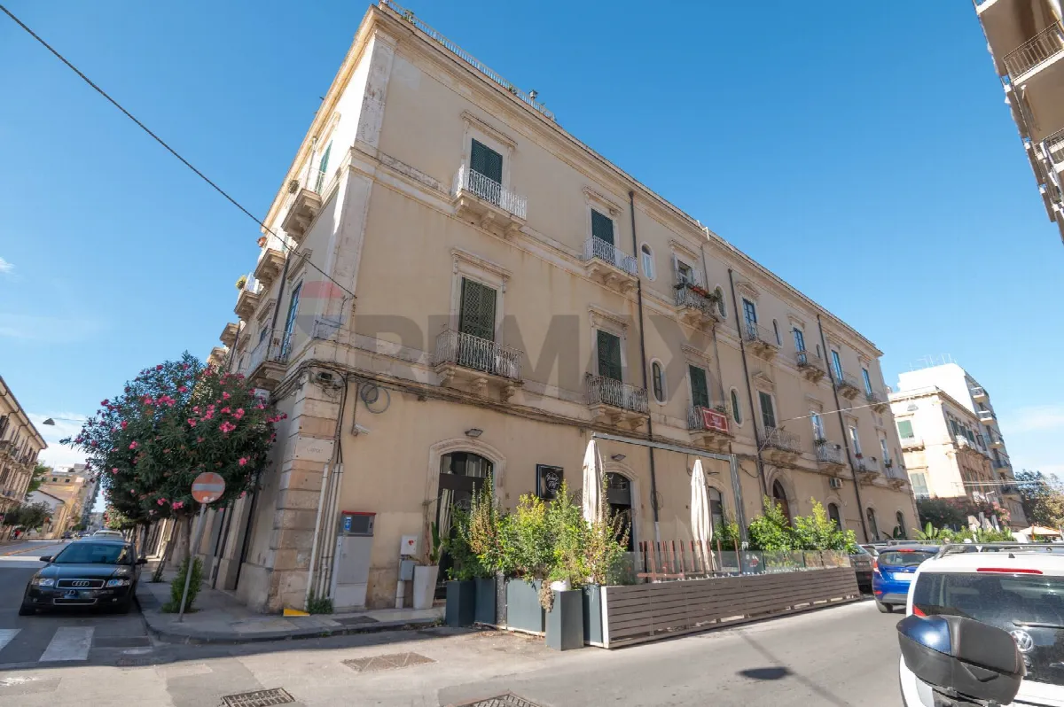 Appartamento in vendita a Siracusa, Umberto - foto 1