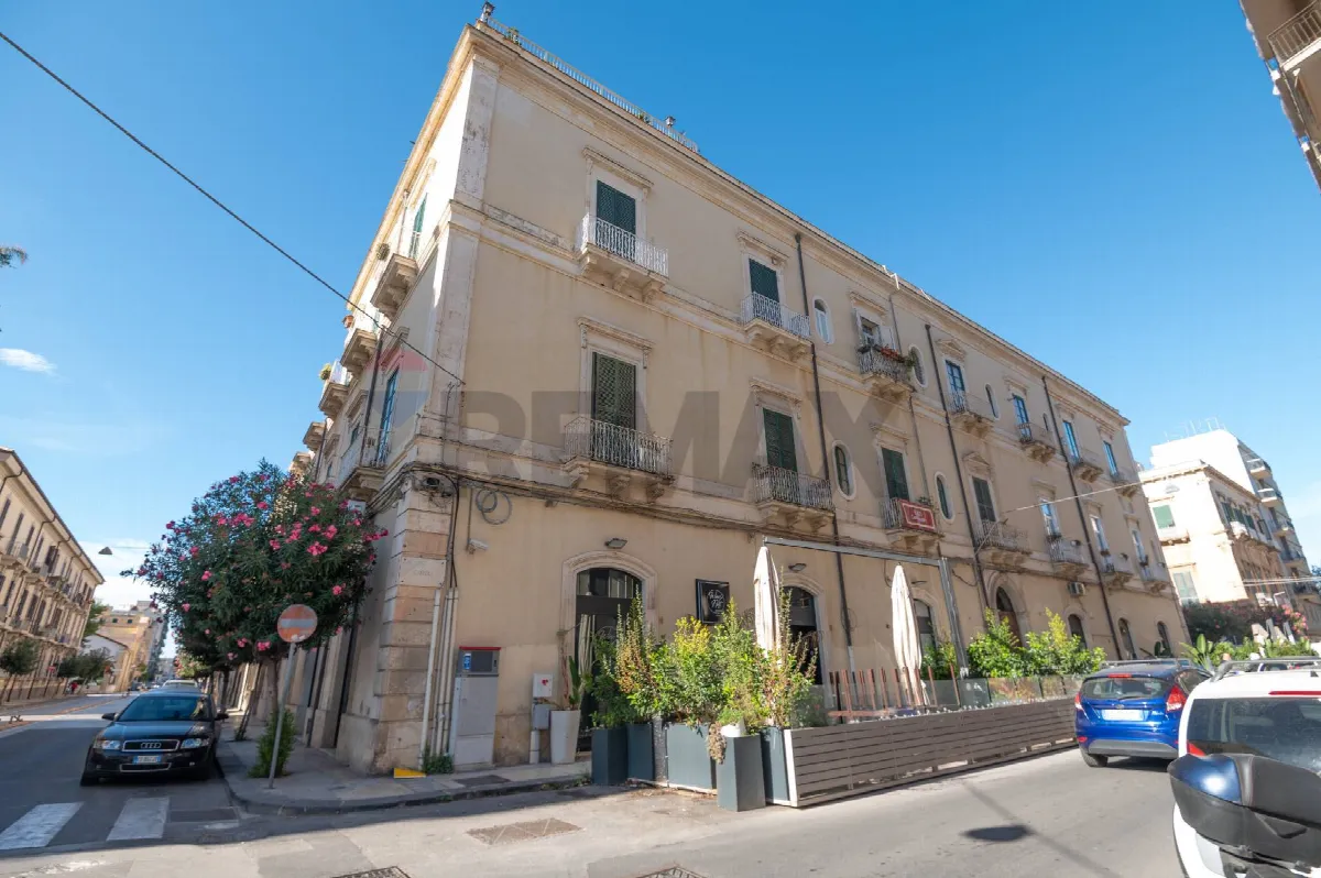 Appartamento in vendita a Siracusa, Umberto - foto 2