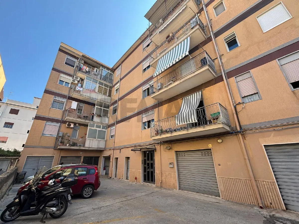 Appartamento in vendita a Siracusa, Scala Greca - foto 1