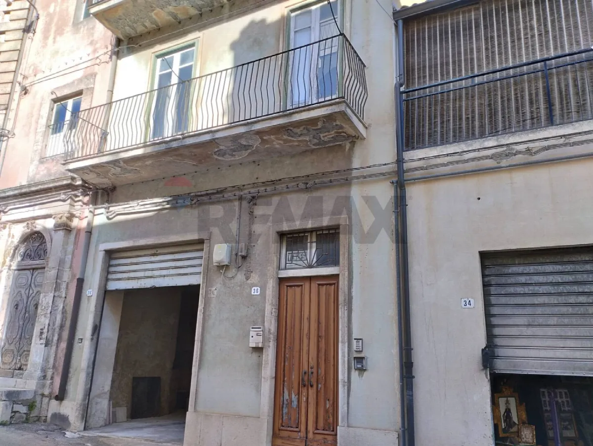 Appartamento in vendita a Modica, Modica Alta - foto 1
