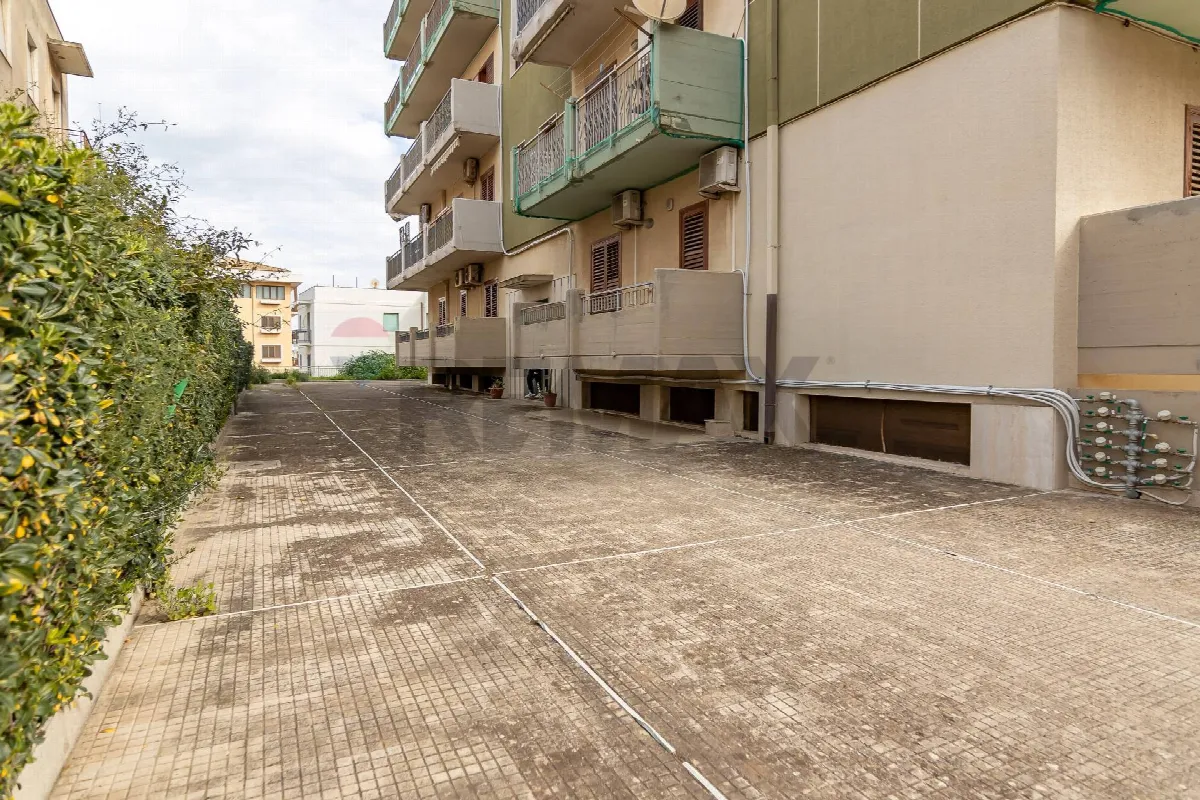 Appartamento in vendita a Siracusa, Scala Greca - foto 3