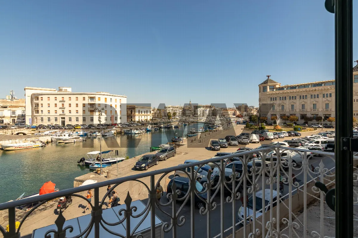 Appartamento in vendita a Siracusa, Ortigia - foto 2