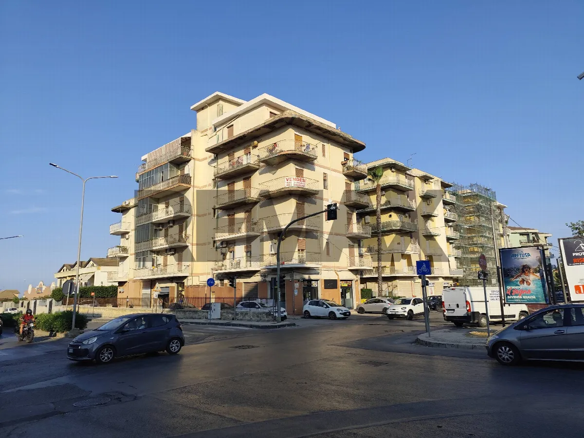 Appartamento in vendita a Siracusa, Bosco Minniti - foto 1