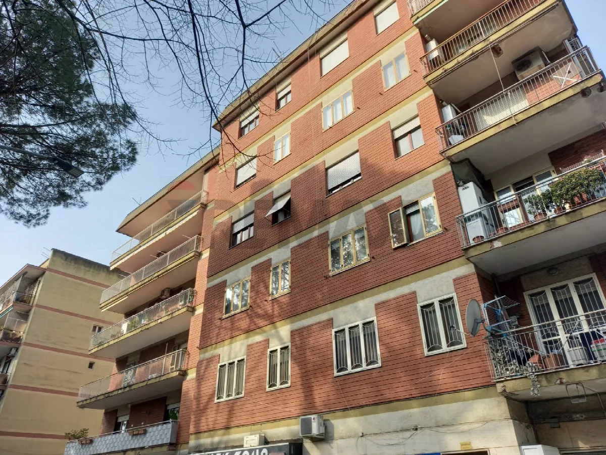 Appartamento in vendita a Caserta, Centro - foto 1