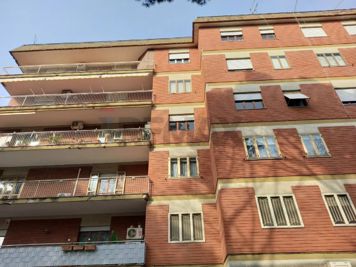Appartamento in vendita a Caserta, Centro - foto 2