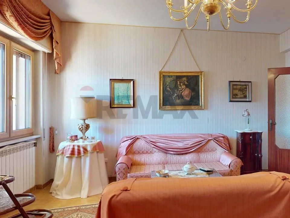 Appartamento in vendita a Caserta, Centro - foto 1