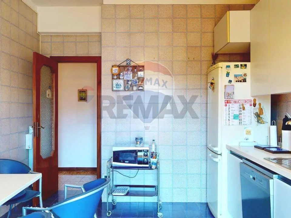 Appartamento in vendita a Caserta, Centro - foto 2