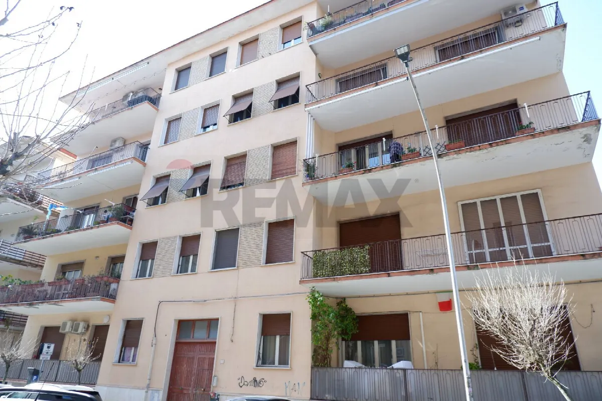 Appartamento in vendita a Caserta, Centro - foto 1