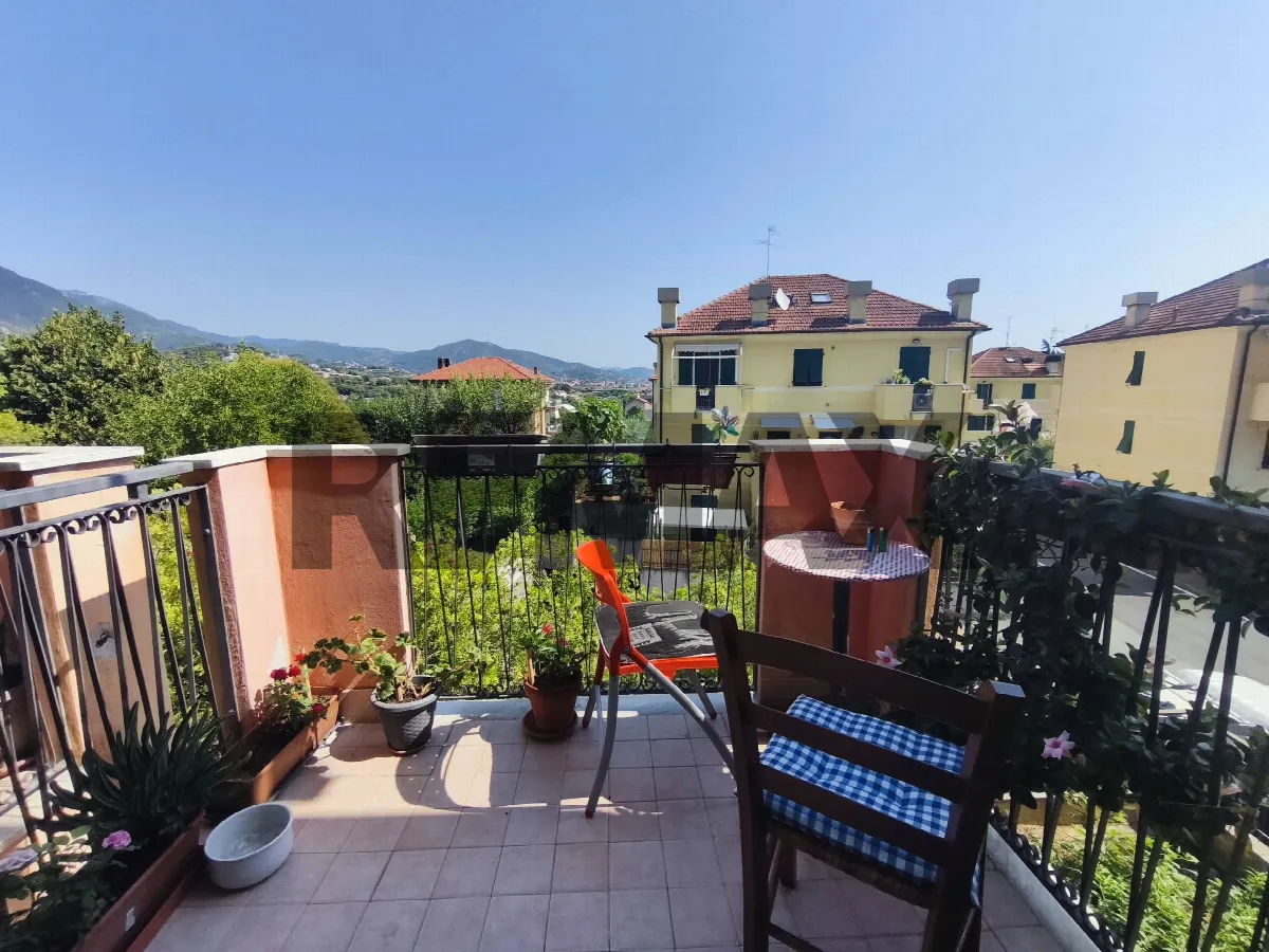 Appartamento in vendita a Borghetto Santo Spirito - foto 1