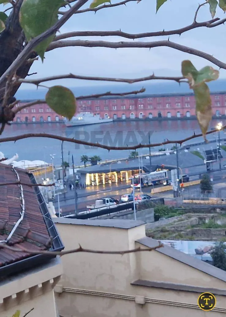 Appartamento in vendita a Napoli, Porto - foto 3